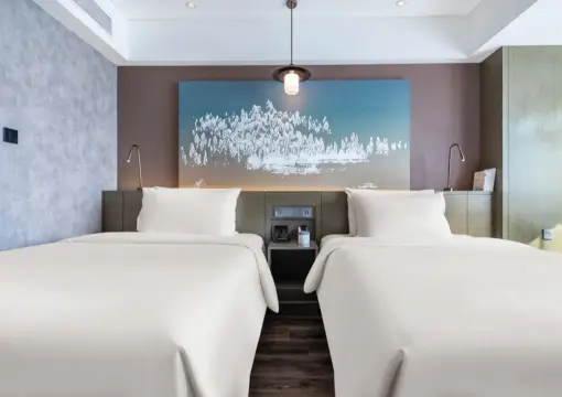 Premier Zimmer – Meerblick (2 Betten)