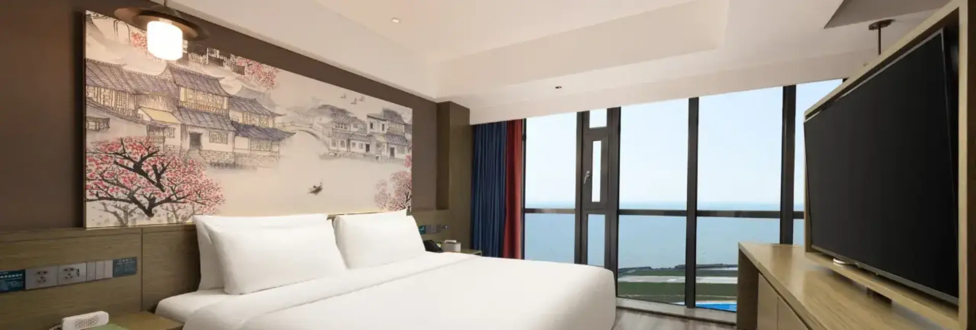 Superior Sea-View Suite